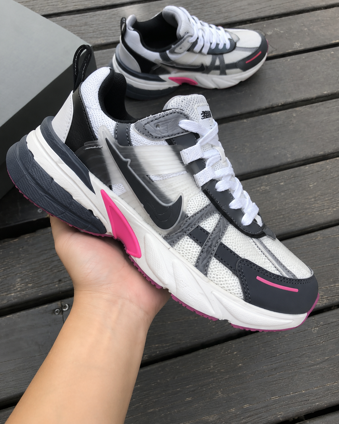 Tenis Nike M2K Tekno Blanco Negro Fucsia